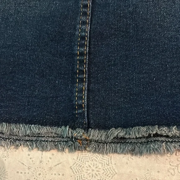 NWT DKNY JEANS - Picture 6 of 7